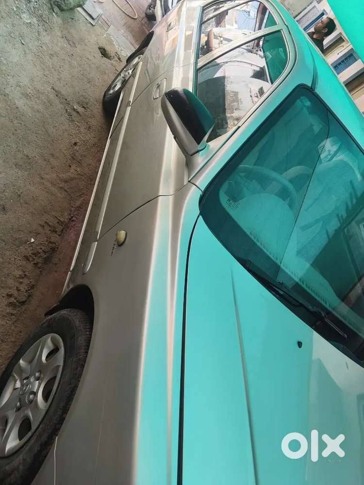 Hyundai Accent Petrol + Lpg