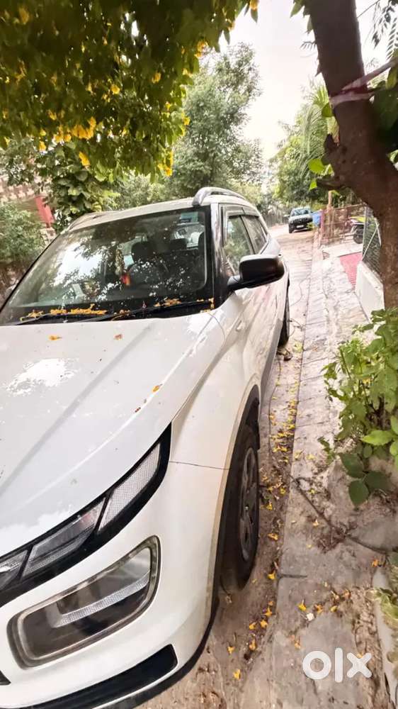 Bh Number -hyundai Venue 1.2 Petrol 2024