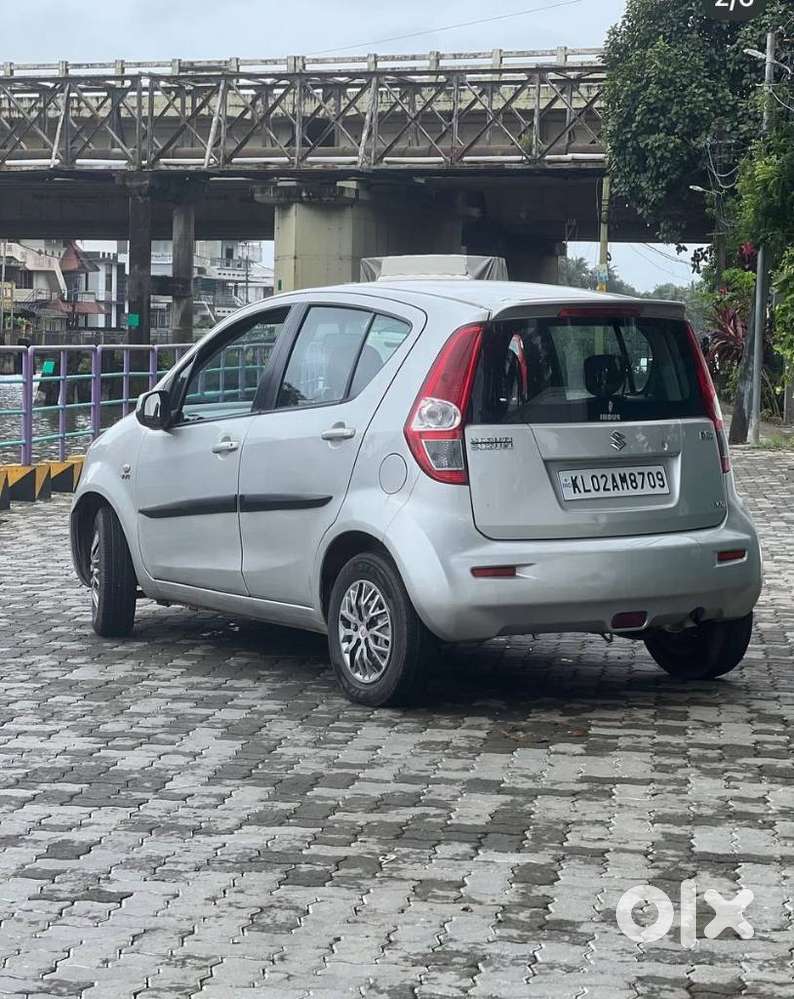 Maruti Suzuki Ritz Vxi, 2012, Petrol