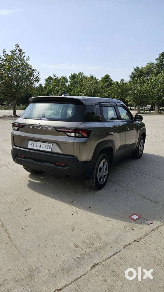 Maruti Suzuki Brezza 1.5 Lxi Smart Hybrid, 2023, Petrol