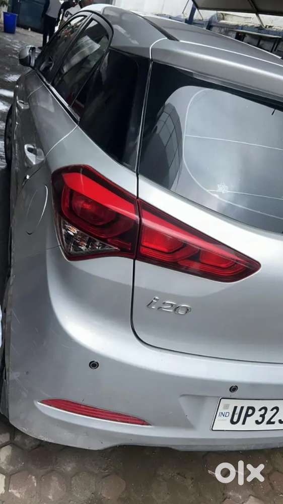 Brand New I 20 In Showroom Condition With Mileage Of 17