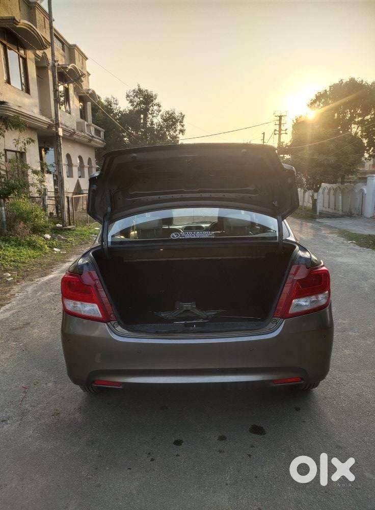 Maruti Suzuki Swift Dzire 1.2 Vxi Bsiv, 2021, Petrol