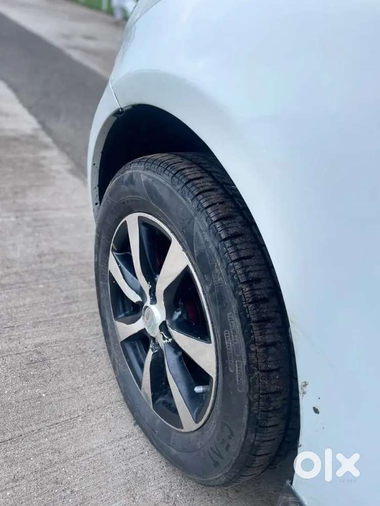 Maruti Suzuki Swift 2012