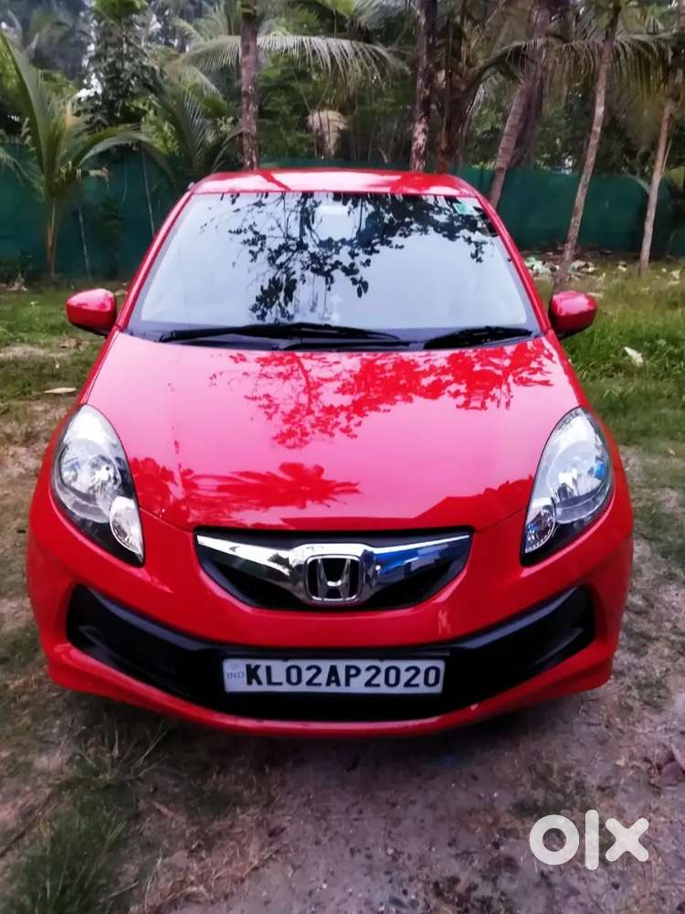 Honda Brio 2013 Petrol Well Maintained
