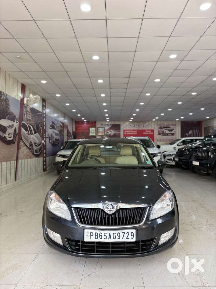 Skoda Rapid [2016-2021] 1.5 Elegance Plus Tdi At, 2016, Diesel