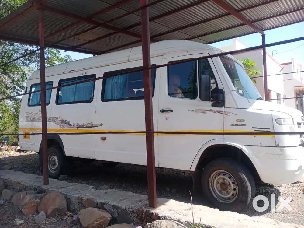 Force Motor Traveller Mini Bus 17 Seater