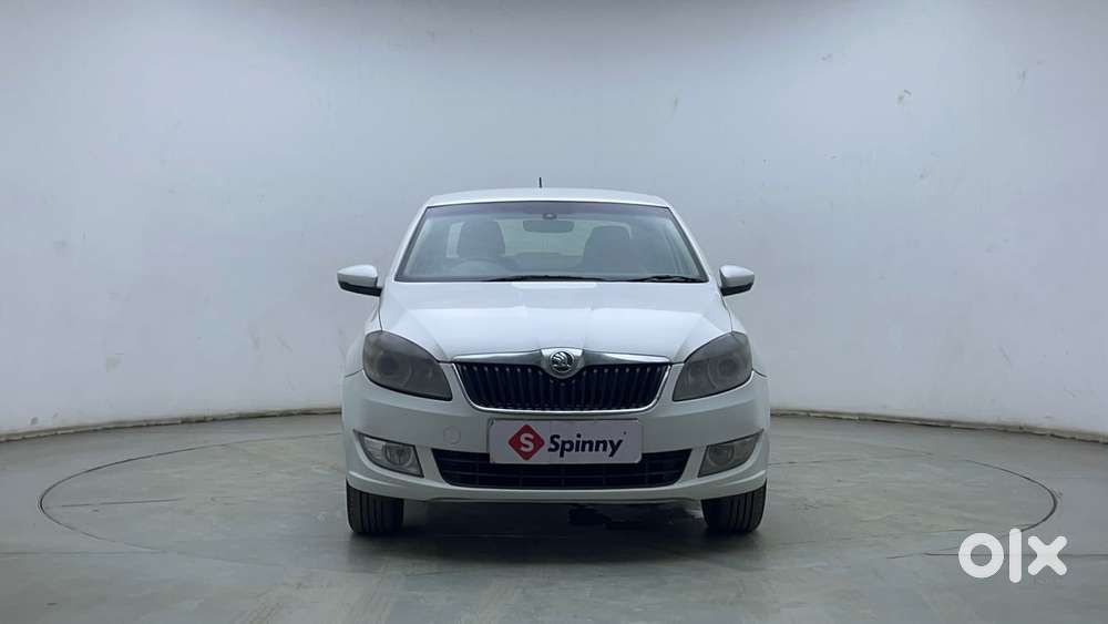 Skoda Rapid [ ] 1.5 Style Plus Tdi At, 2016, Diesel