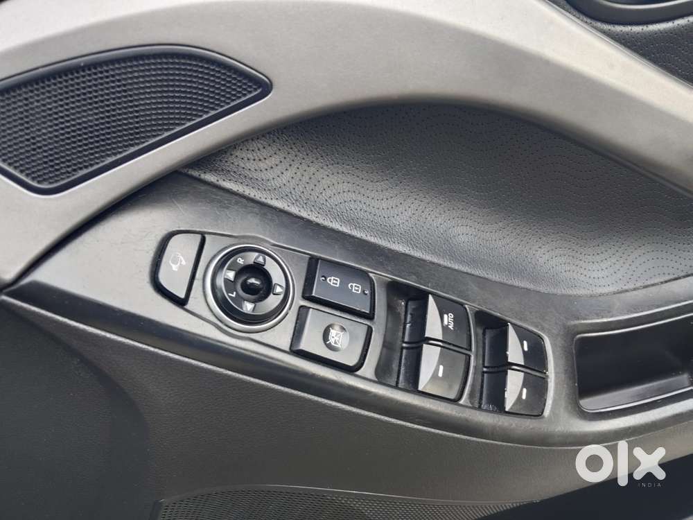 Hyundai Elantra 1.6 Sx, 2016, Petrol
