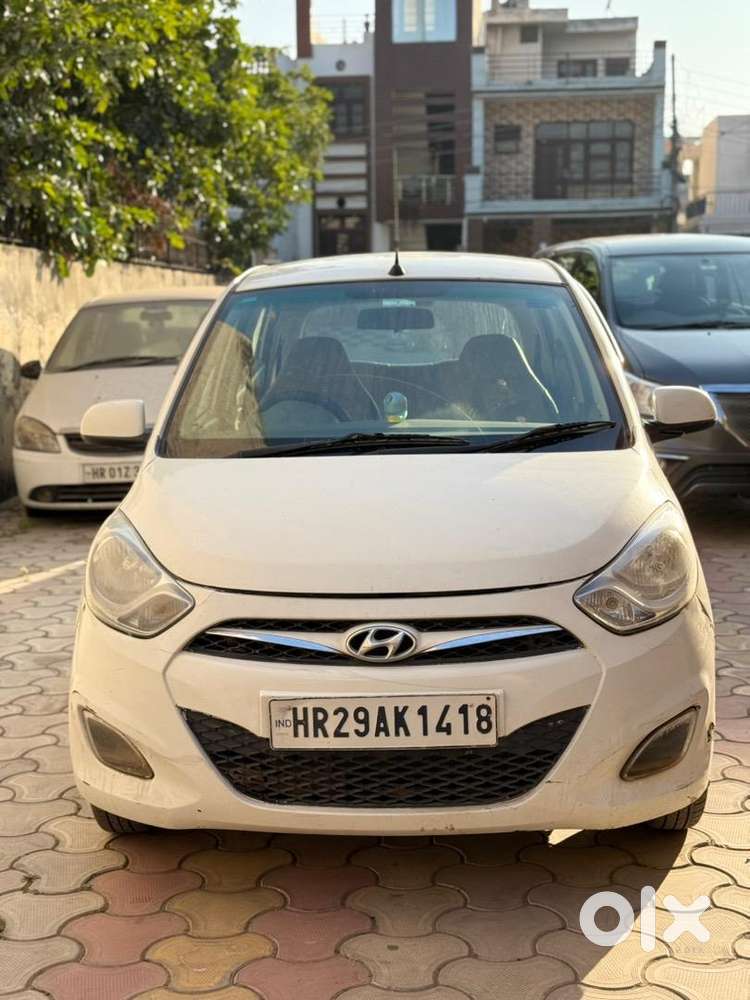 2015 Hyundai I10 Sportz 1.1 Petrol