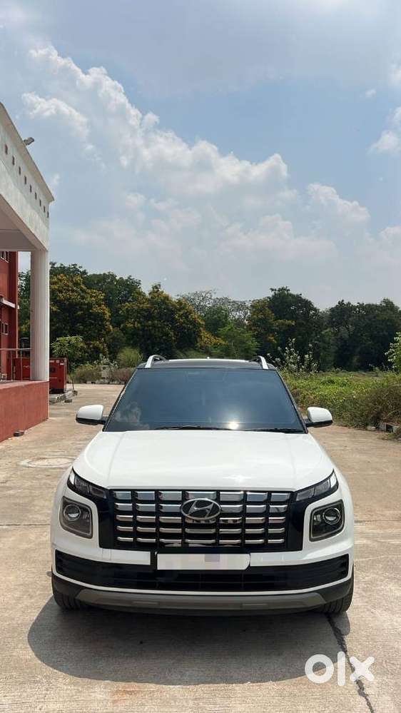 Hyundai Venue Sx Dual Tone Diesel, 2023, Diesel