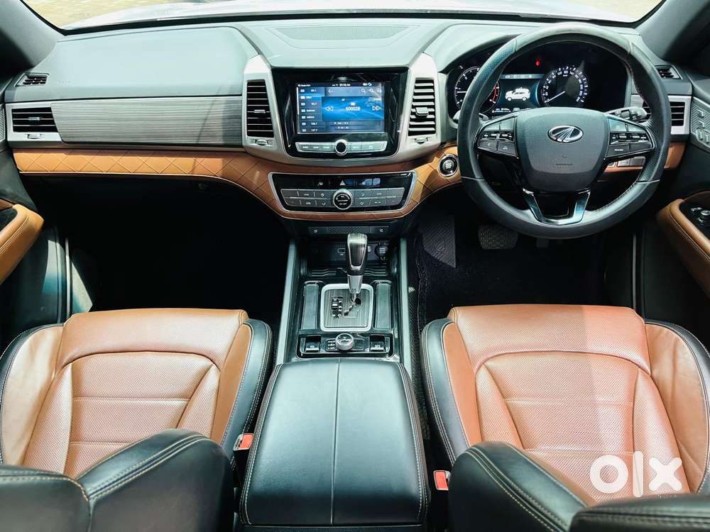 Mahindra Alturas G4 4wd At, 2022, Diesel