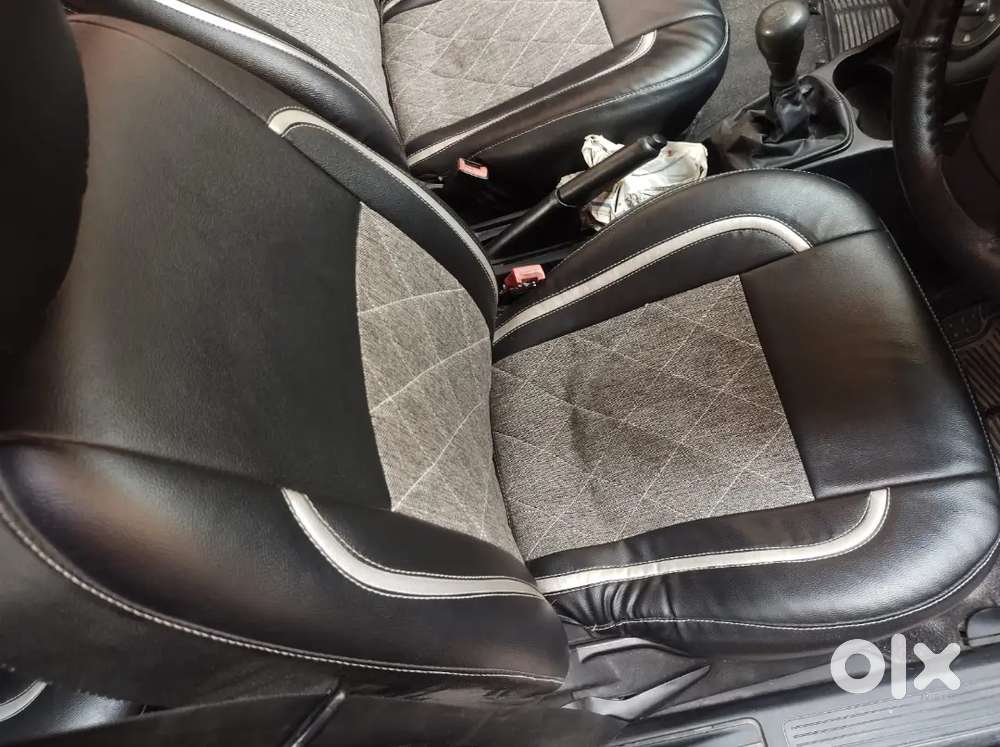 Fiat Grande Punto 2010 Model Car