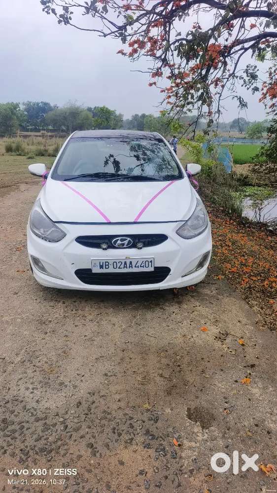 Hyundai Verna 2012