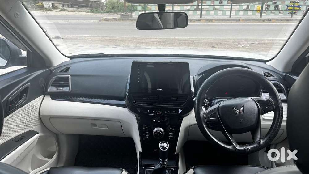 Mahindra Xuv 3xo Mx3 Pro 1.2 Petrol, 2024, Petrol