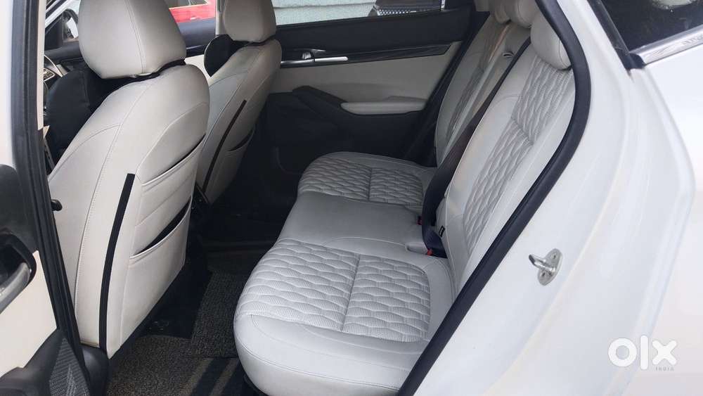 Kia Seltos 1.5 Htx+ Petrol At, 2019, Petrol