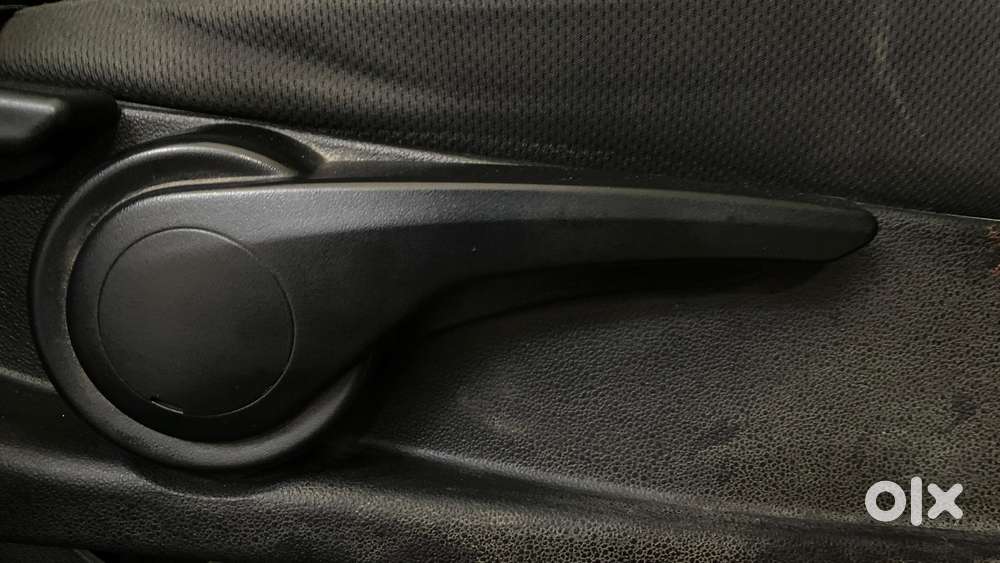 Tata Tiago 1.2 Revotron Xza, 2018, Petrol