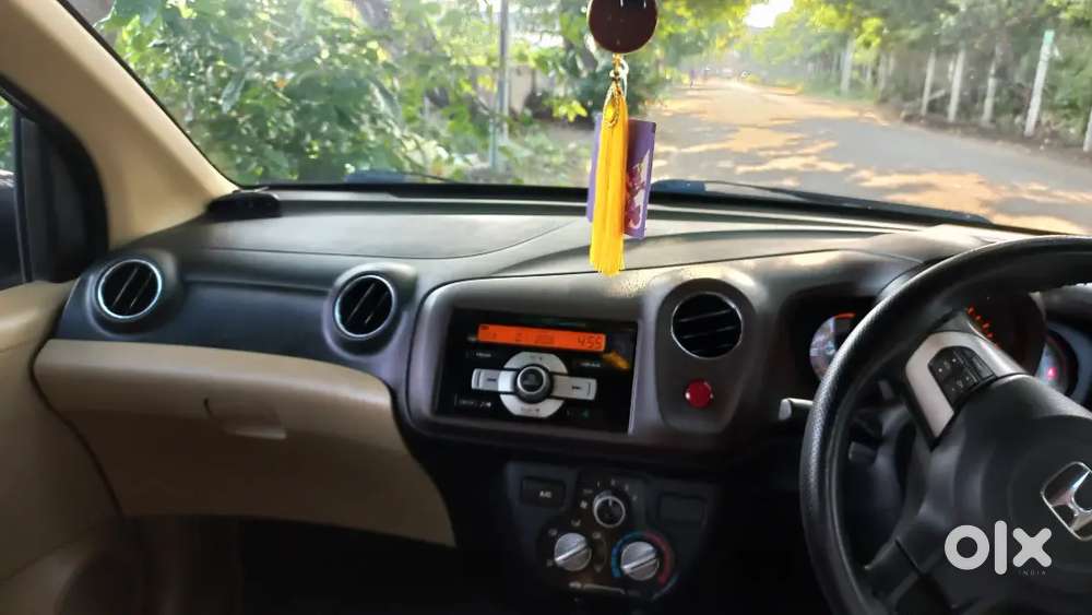 Honda Brio Petrol Mt 2013 - Perfect Condition