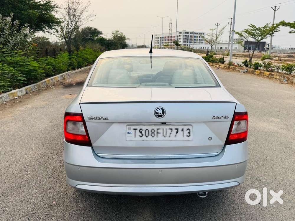 Skoda Rapid 1.5 Tdi Style/1.5 At Style, 2017, Diesel