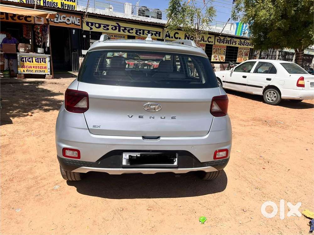 Hyundai Venue 2019 Diesel Well Maintained