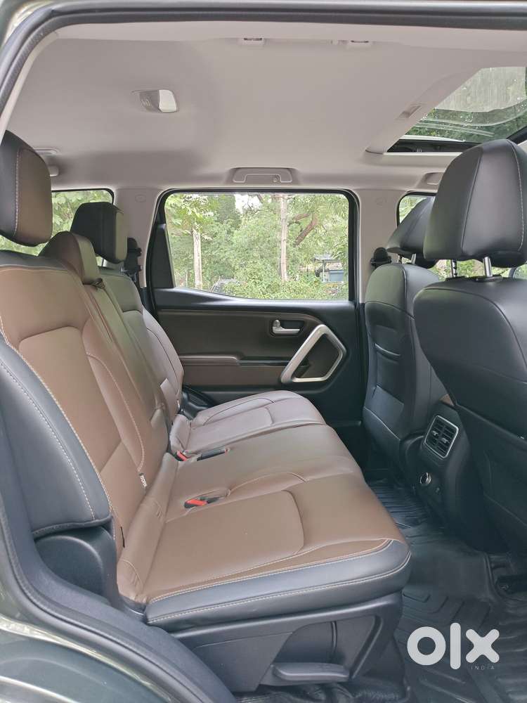 Mahindra Scorpio N Z8 L Petrol At 7 Str, 2022, Petrol