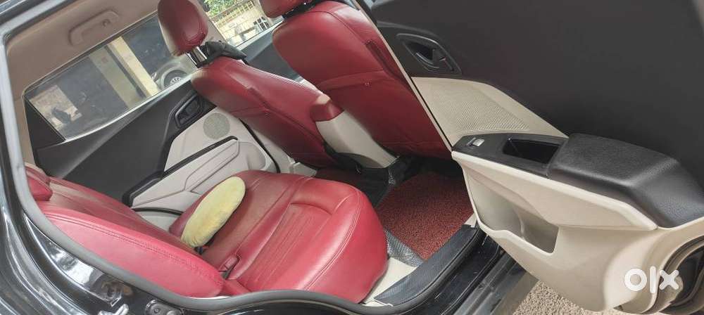 Mahindra Xuv300 W6, 2019, Petrol