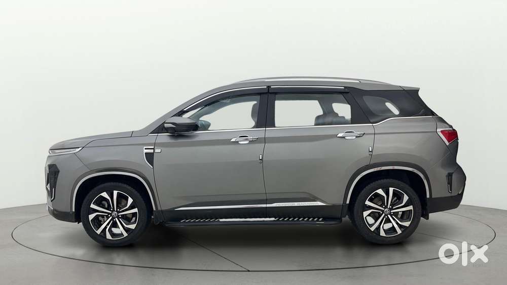 MG Hector Plus Savvy Pro 1.5 Turbo Petrol CVT 7 STR, 2023, Petrol