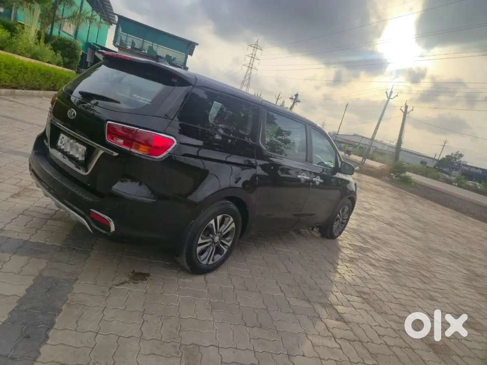 Kia Carnival 2020 Diesel 95000 Km Driven