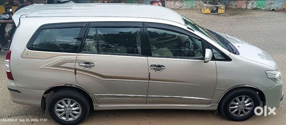 Toyota Innova 2.5 Z Diesel 7 Seater, 2014, Diesel