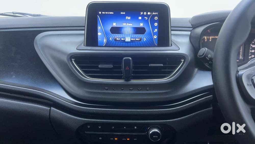 Tata Altroz 1.5 Xz Plus Diesel Dark Edition, 2022, Diesel