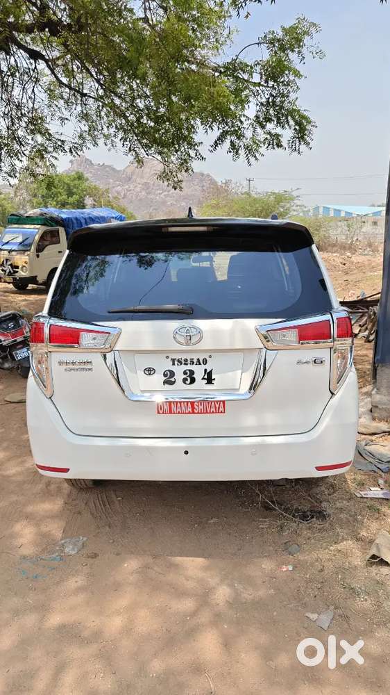Toyota Innova Crysta 2017 Diesel 2nd Owner