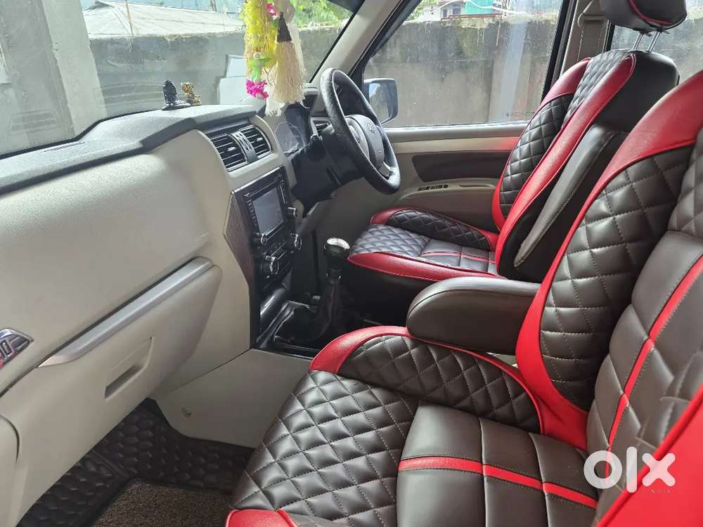 Mahindra Scorpio S10 2018 Diesel 120000 Km Driven
