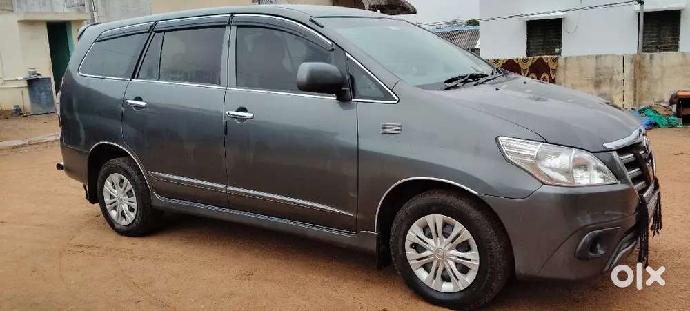 Toyota Innova 2015 Excellent Condition Car2ns Owner