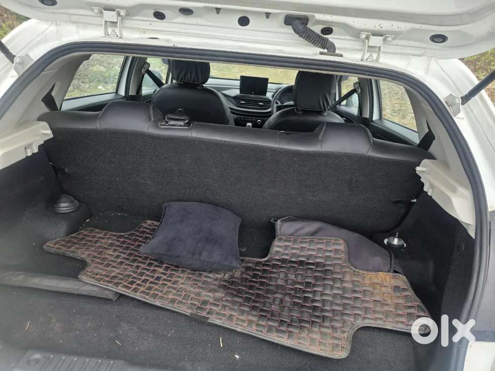 Tata Altroz 2026