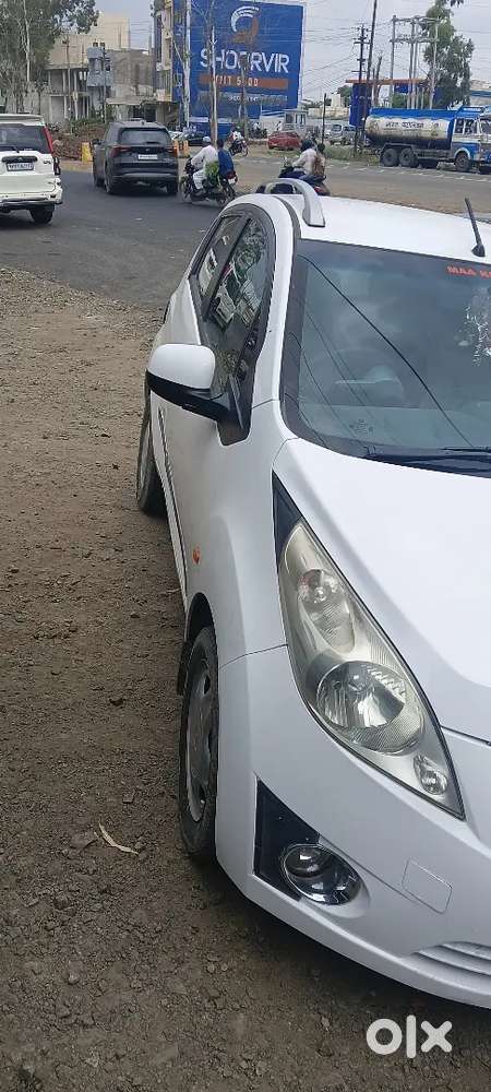 Chevrolet Beat Petrol 2011 Model