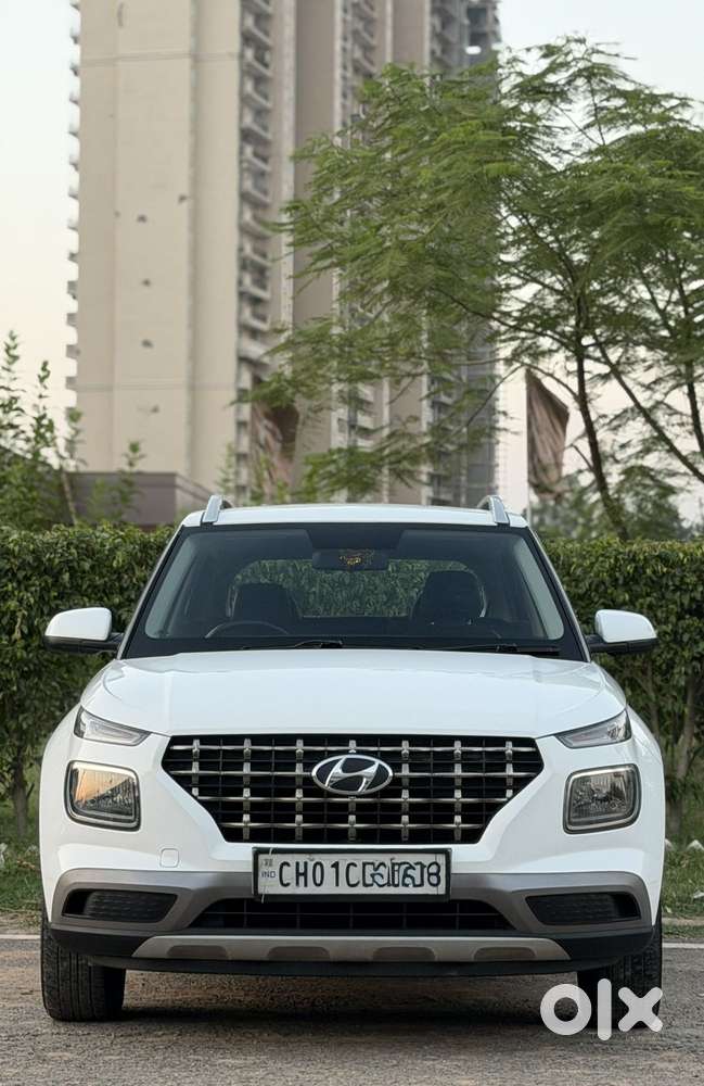 Hyundai Venue S 1.2 Petrol, 2021, Petrol