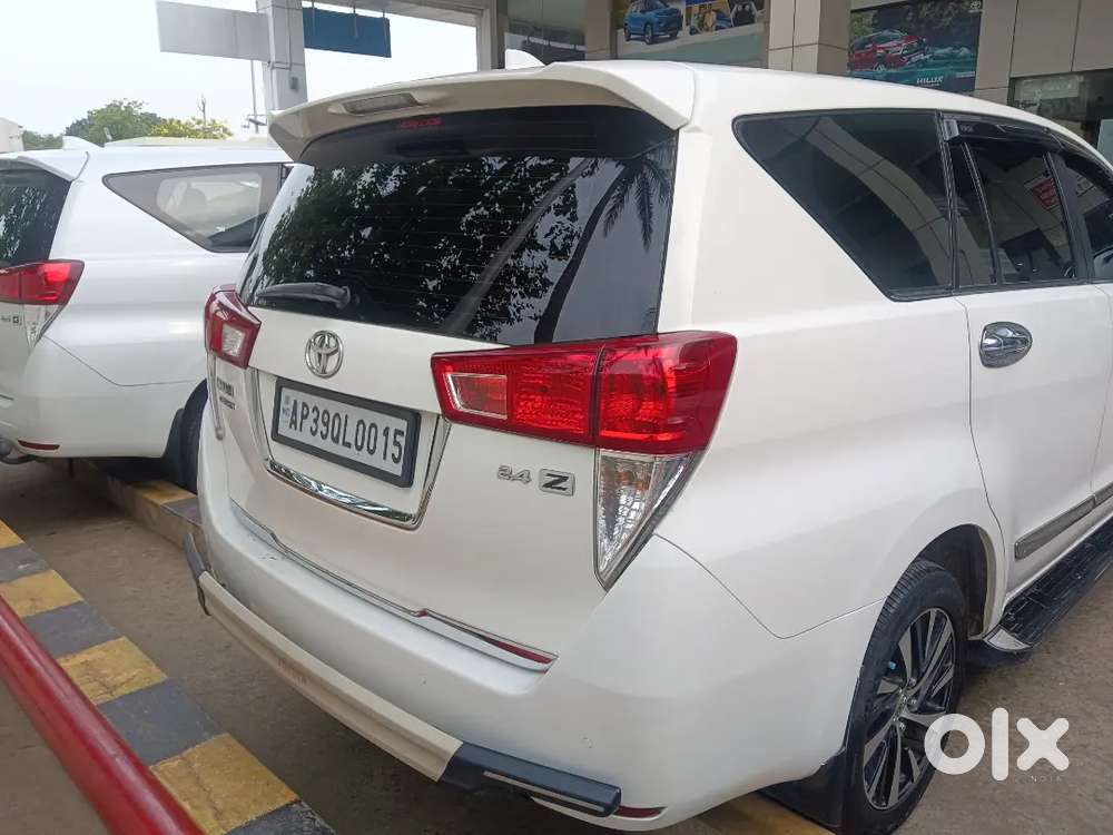 Toyota Innova Crysta 2022