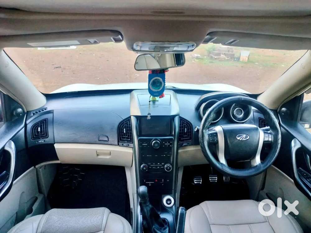 Mahindra Xuv500 2.2 Diesel Manual 2015