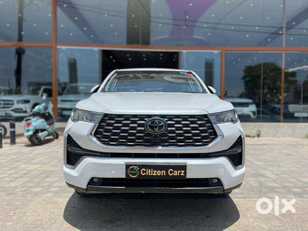 Toyota Innova Hycross 2.0 Zx (o) Hybrid 7 Str, 2023, Petrol