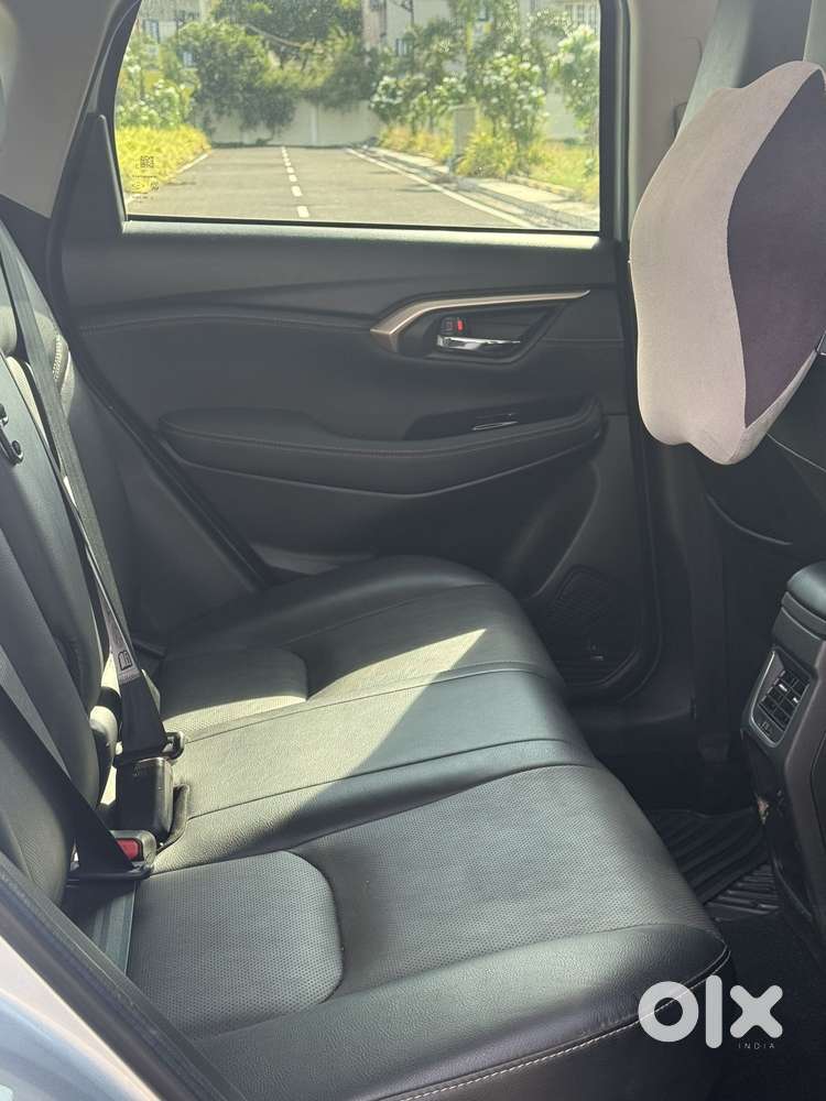 Maruti Suzuki Grand Vitara 1.5 Alpha Smart Hybrid Allgrip, 2024, Cng..