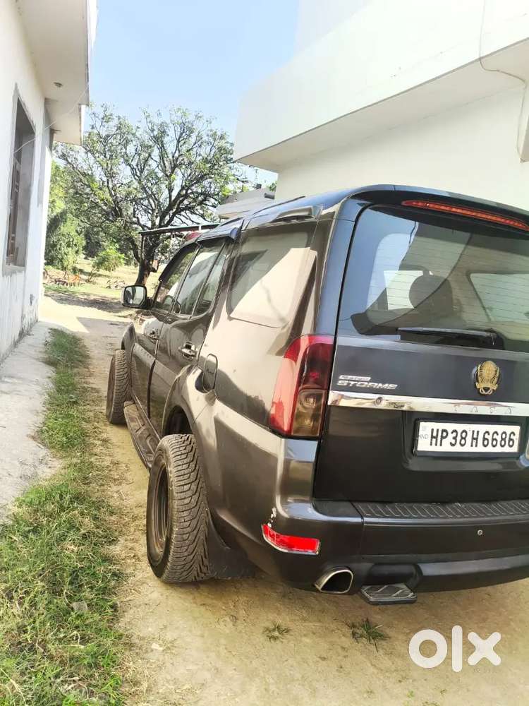 Tata Safari Storme 2014 Diesel 124000 Km Driven