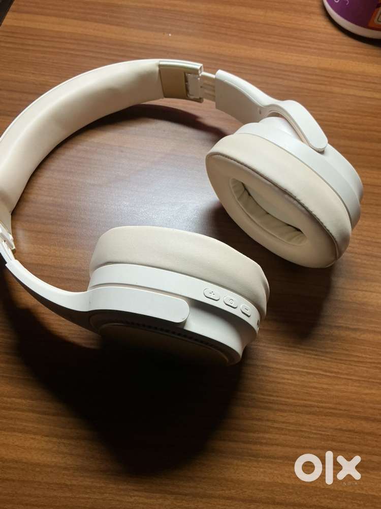 Ptron headphones