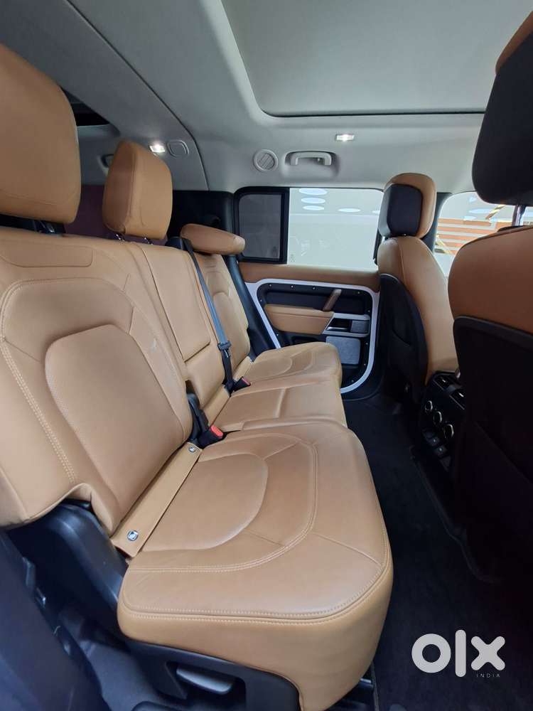 Land Rover Defender 3.0 L 130 Hse, 2023, Petrol