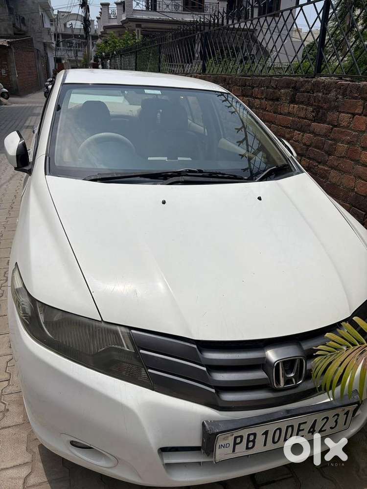 Honda Petrol Car 2011