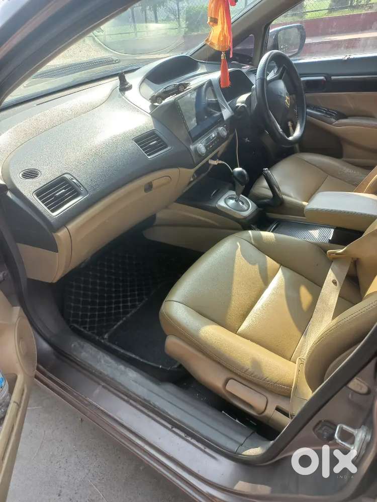 Honda Civic 2011 Cng & Hybrids 127000 Km Driven With 14kg Cng Cylinder