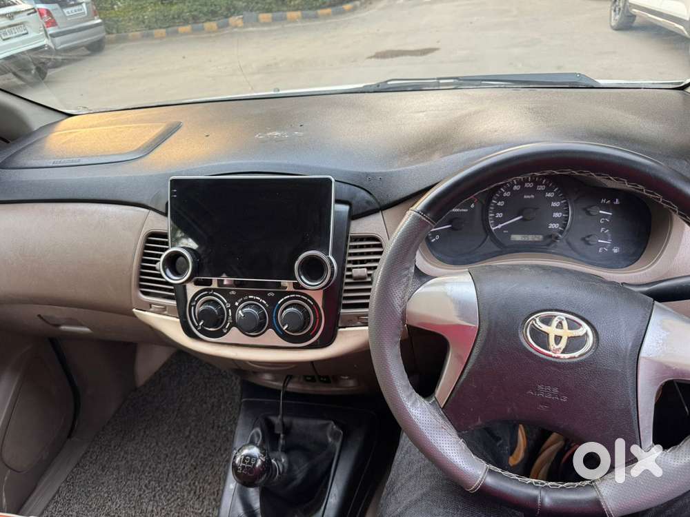 Toyota Innova 2.5 G (diesel) 7 Seater, 2015, Diesel