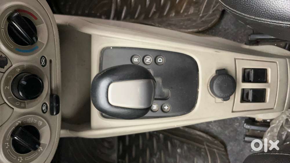 Maruti Suzuki Alto K10 Vxi Amt, 2015, Petrol