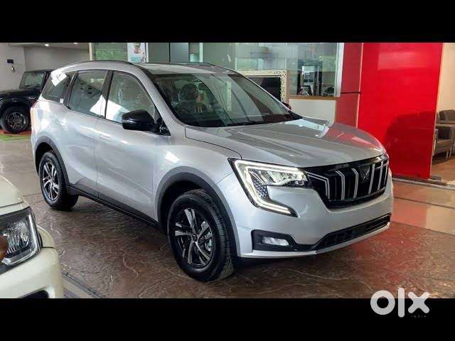 Mahindra Xuv700 Petrol Mt 2023 April