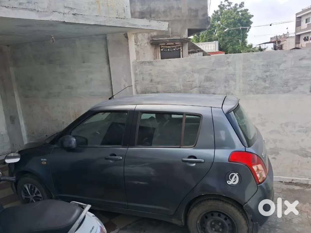 Maruti Suzuki Swift 2012 Diesel 93000 Km Driven