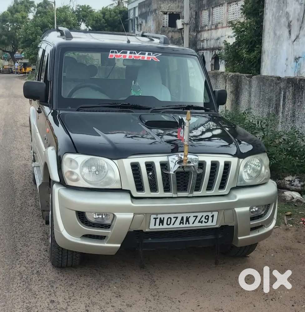 Mahindra Scorpio Classic 2006