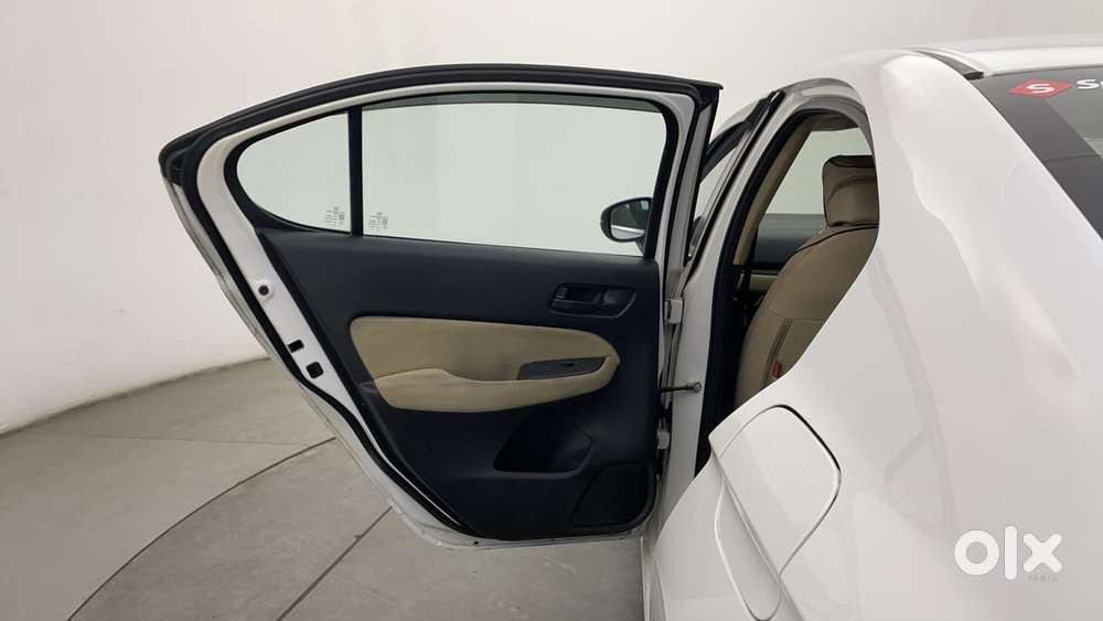 Honda City I-vtec V, 2022, Petrol